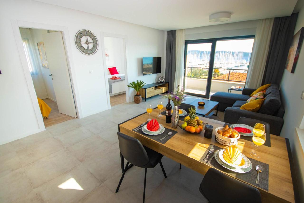 Apartmani Le-Lu Kaštela Kültér fotó
