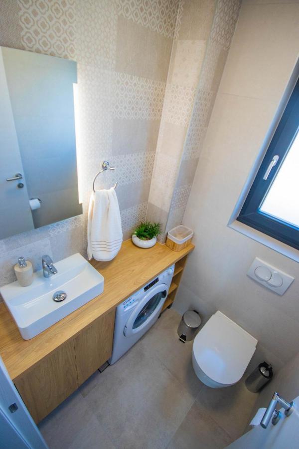 Apartmani Le-Lu Kaštela Kültér fotó