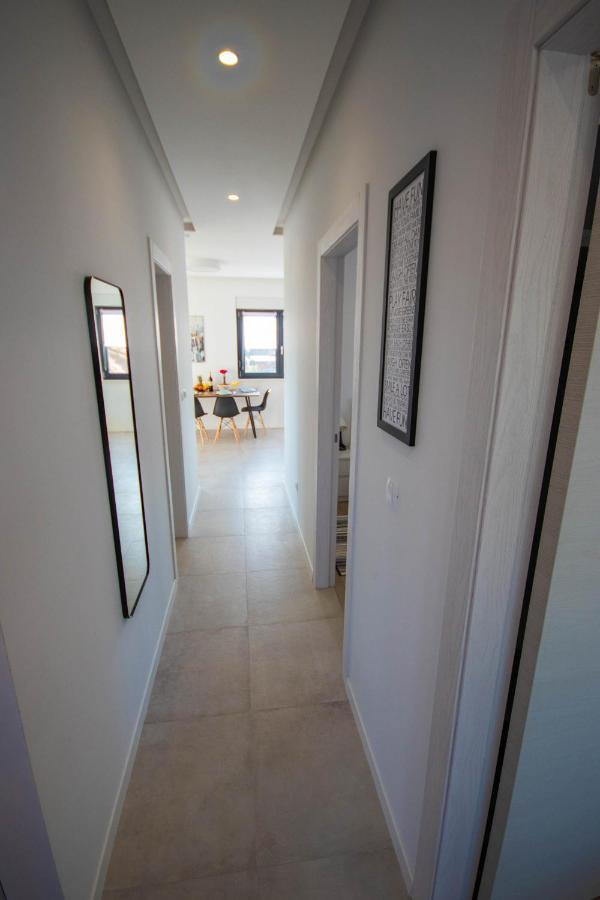 Apartmani Le-Lu Kaštela Kültér fotó