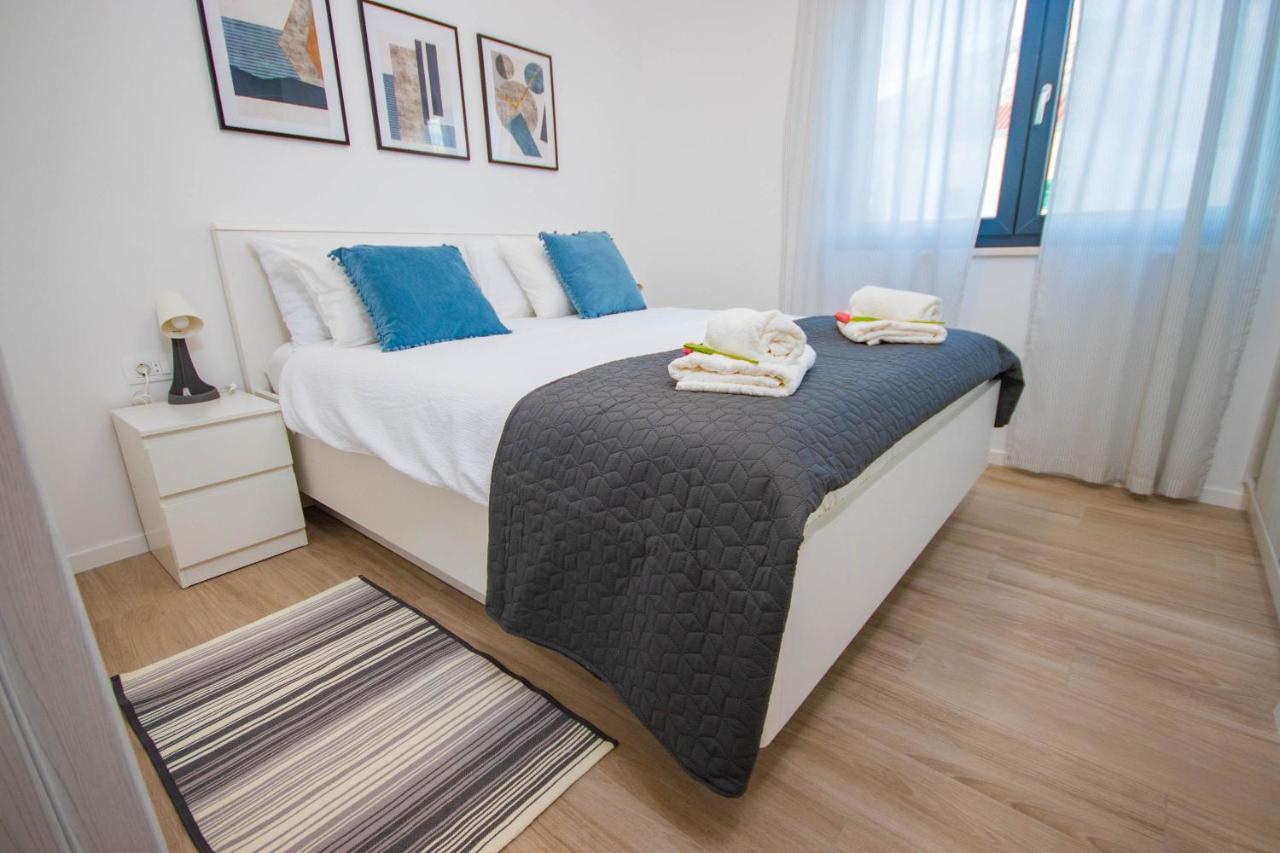 Apartmani Le-Lu Kaštela Kültér fotó