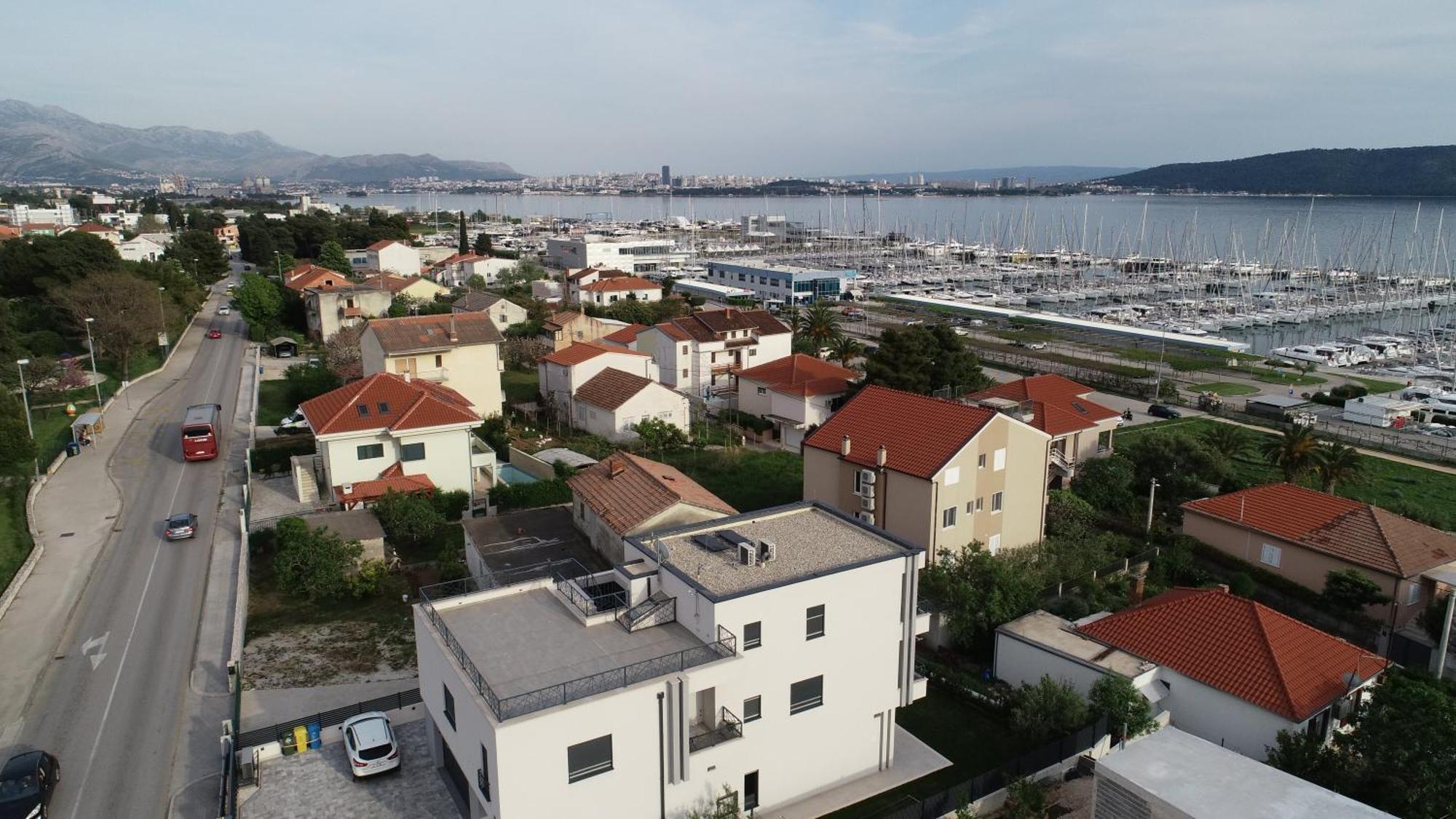 Apartmani Le-Lu Kaštela Kültér fotó