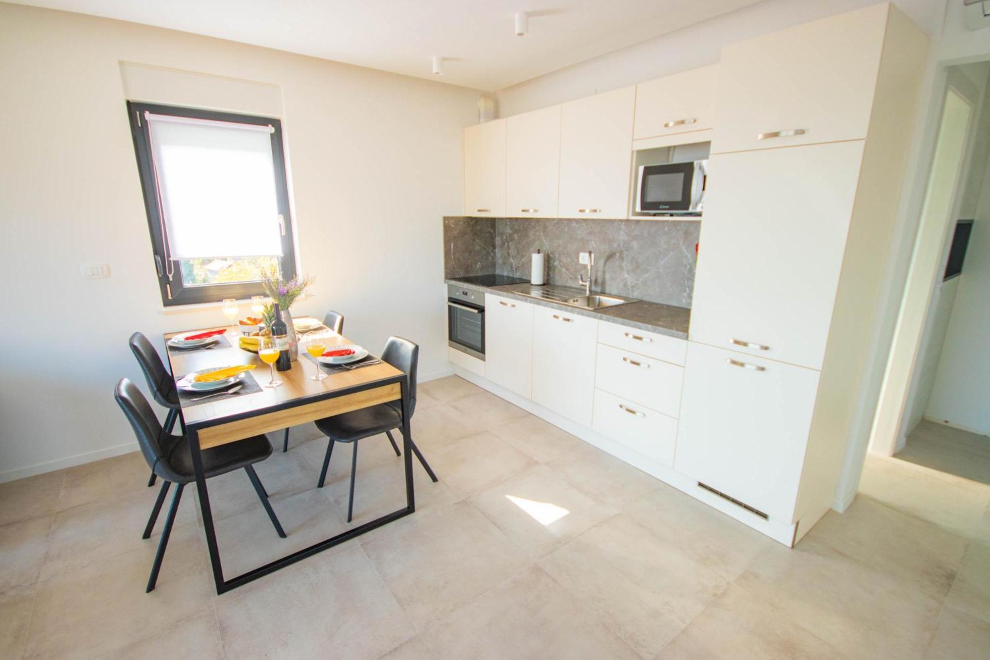 Apartmani Le-Lu Kaštela Szoba fotó